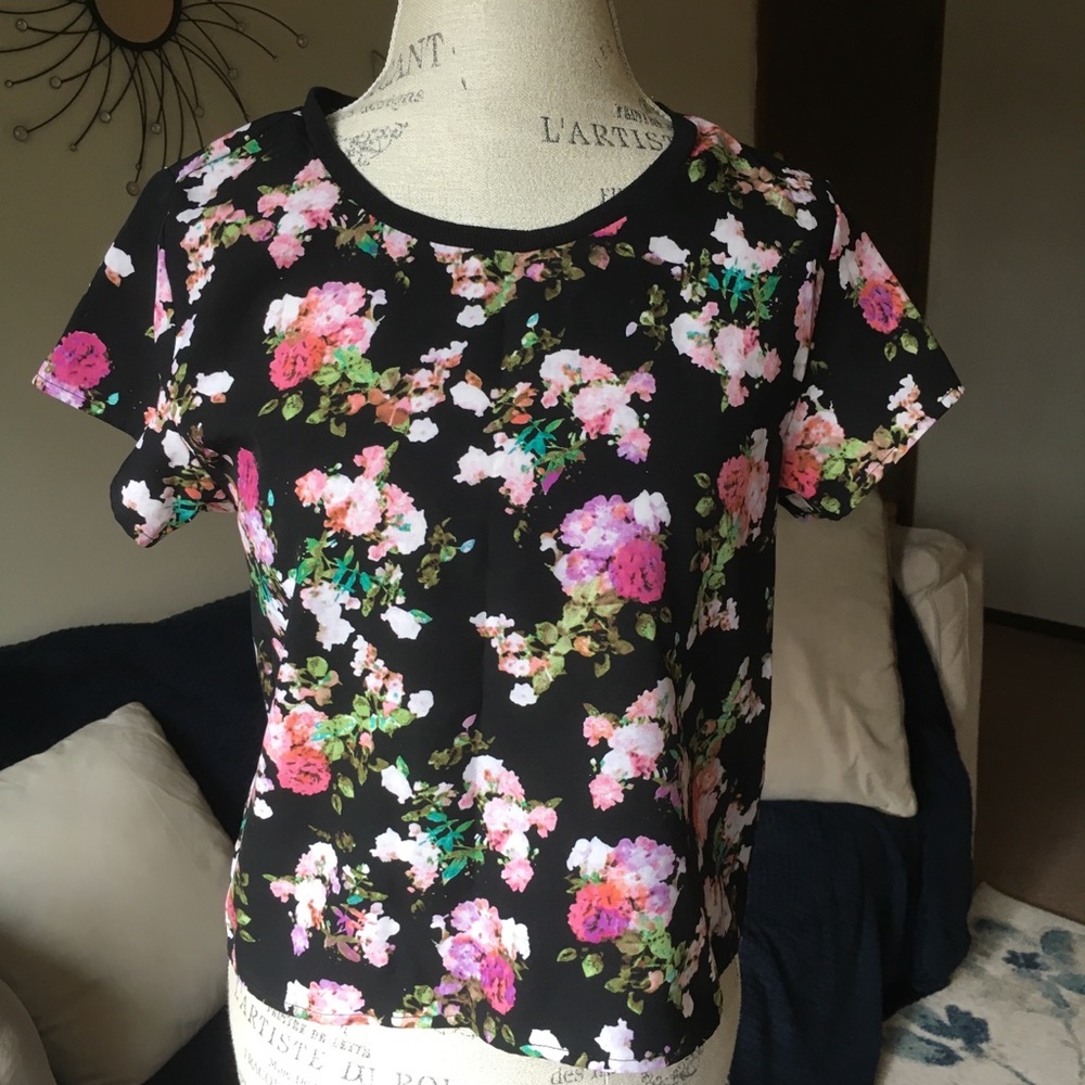 Floral and Black Crop Top